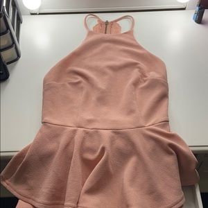 Pink dress with open back with design